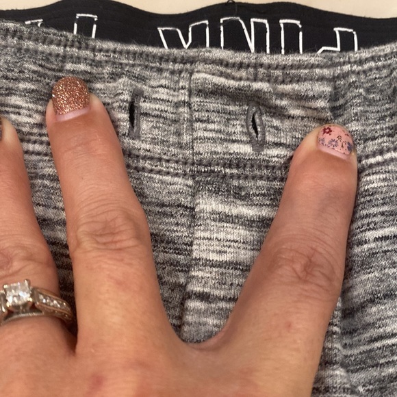 Pink brand XS jogger pants. - Picture 7 of 7